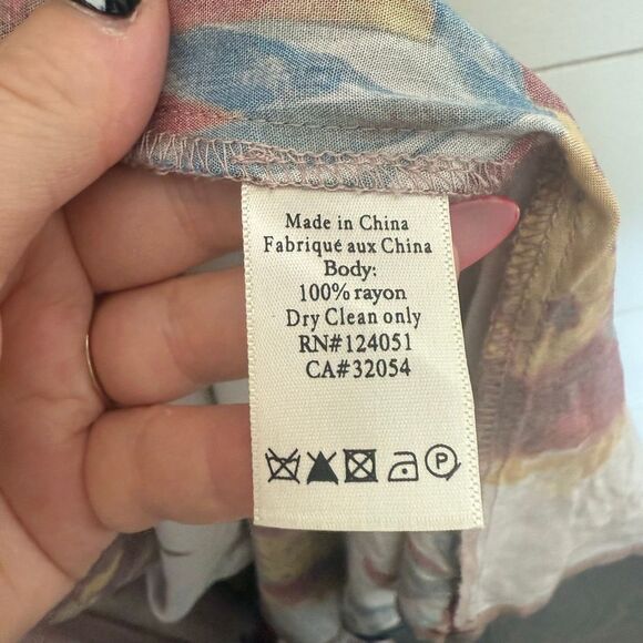 The Odell’s Women’s XS Pink Floral Wrap Maxi Dress - Picture 4 of 7